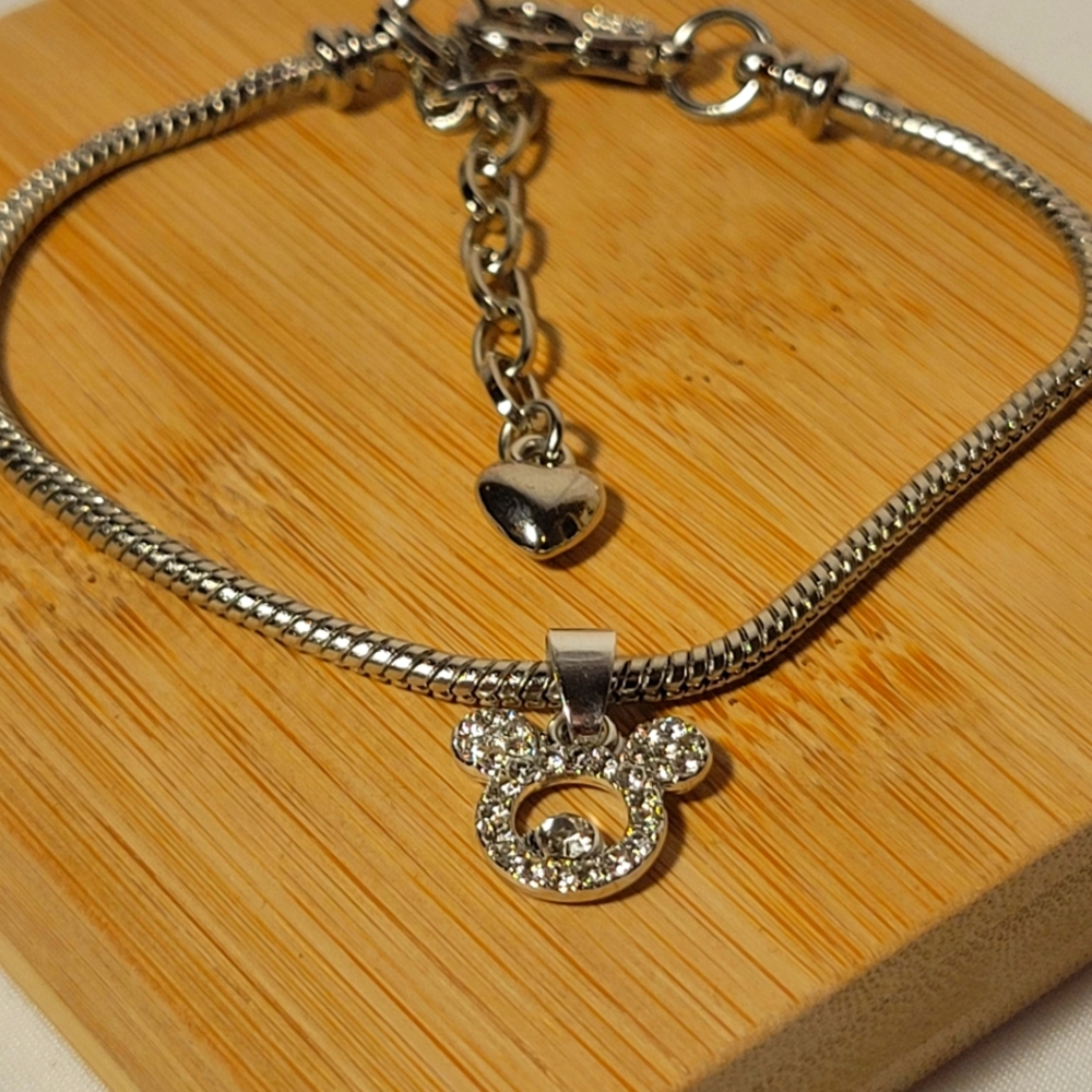 🍍 Mickey Bracelet